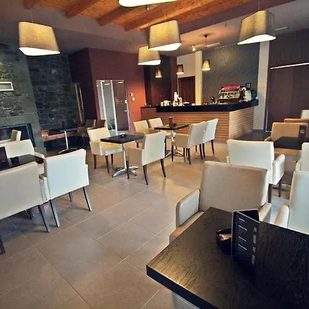 Omilaia Hotel Gardiki